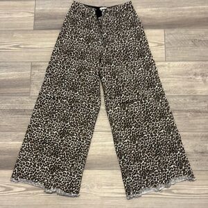 Leopard wide leg lightweight denim pants